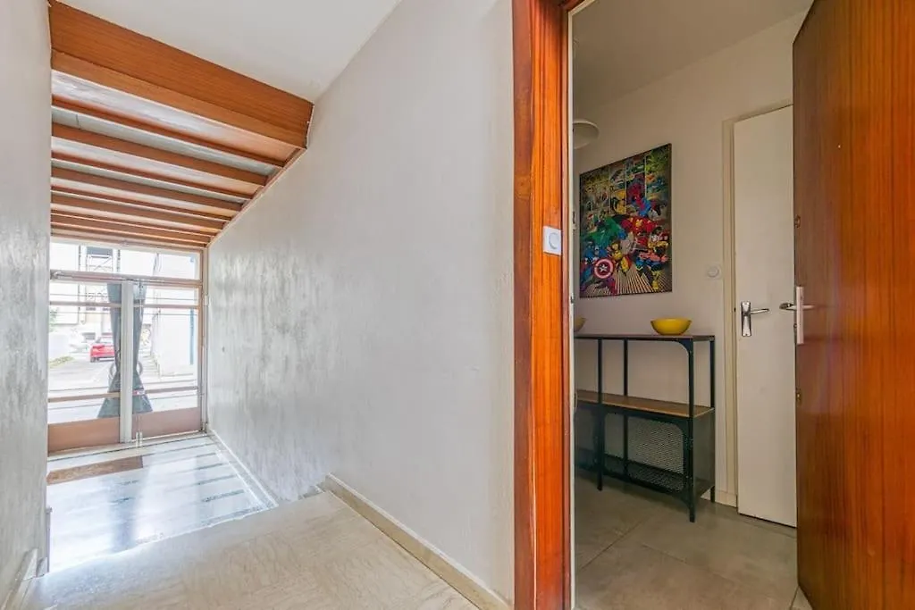 Centre Grenoble, Charmant, Avec Une Chambre Apartment