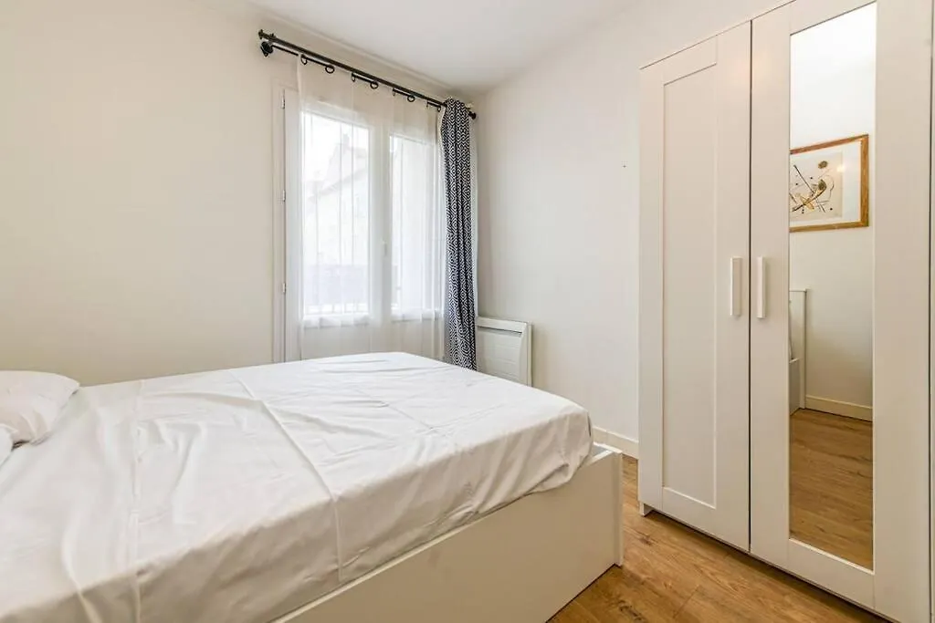 Centre Grenoble, Charmant, Avec Une Chambre 0*, Grenoble